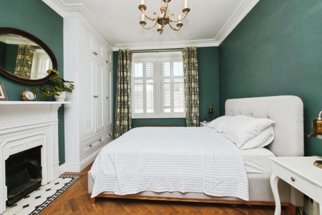 4 bed Terraced for sale Image 11