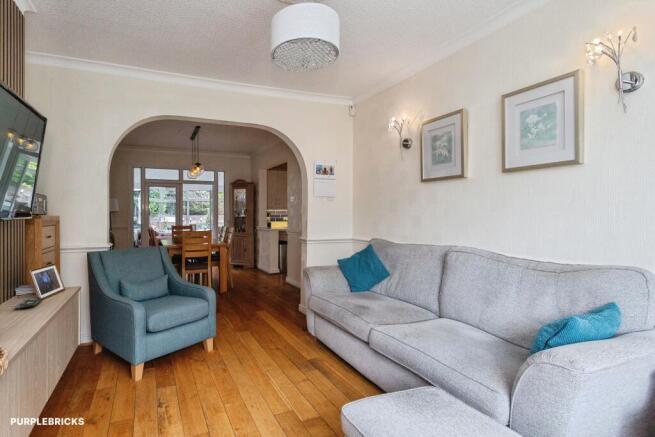 4 bed Semi-Detached for sale Image 6