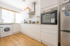 Flat 4, Brampton Tower, Bassett Avenue, Southampton SO16 7FB