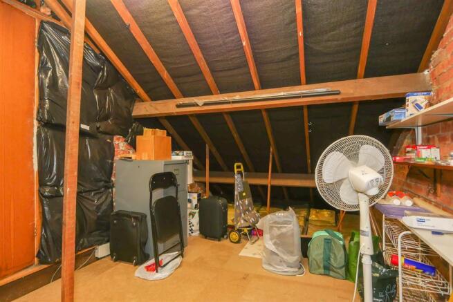 LOFT