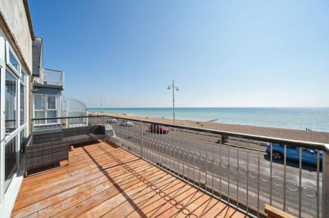 Marine Drive West, Marine Court, PO21