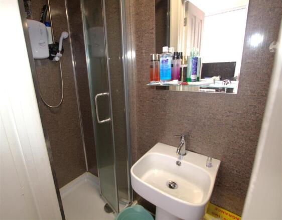 5 bed Terraced for sale Image 10