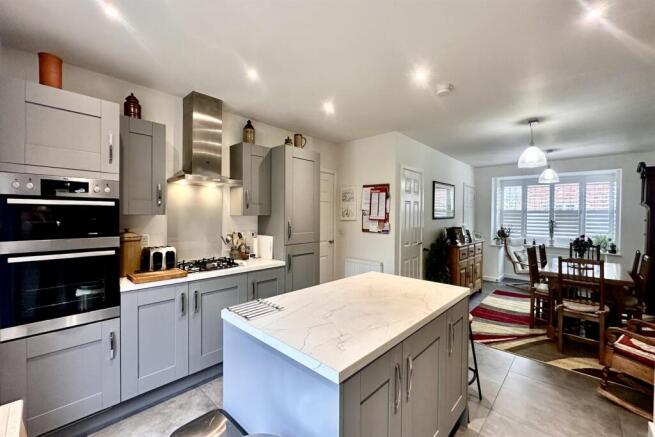 Open Plan Living Din