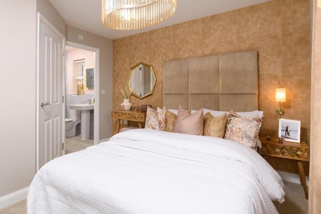 4 bed Detached for sale Image 4
