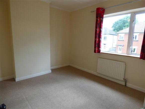 BEDROOM 2