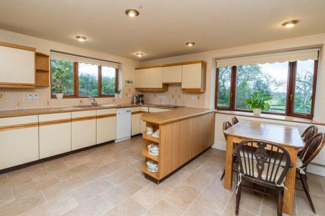 Dining Kitchen