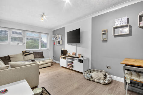 Liscombe, Berkshire, RG12