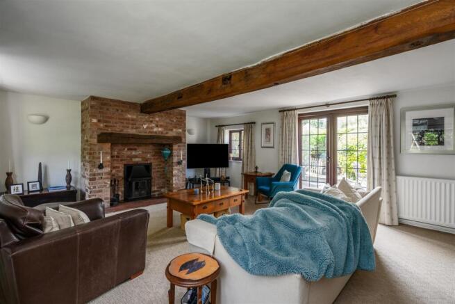 Corner Cottage_14.jpg