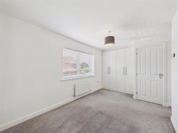 3 bed Semi-Detached for sale Image 5