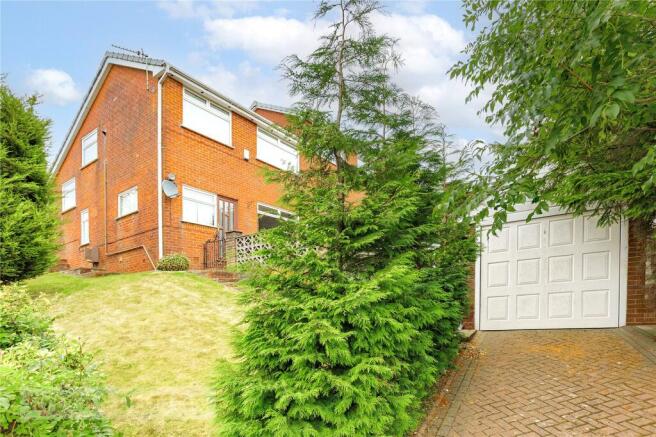 Garage & Driveway