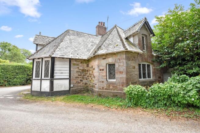 The Old Post Office, Huntsham, Tiverton, EX16 7NQ