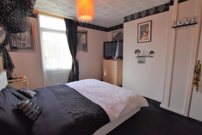 Bedroom One.JPG