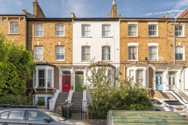 Colvestone Crescent, E8