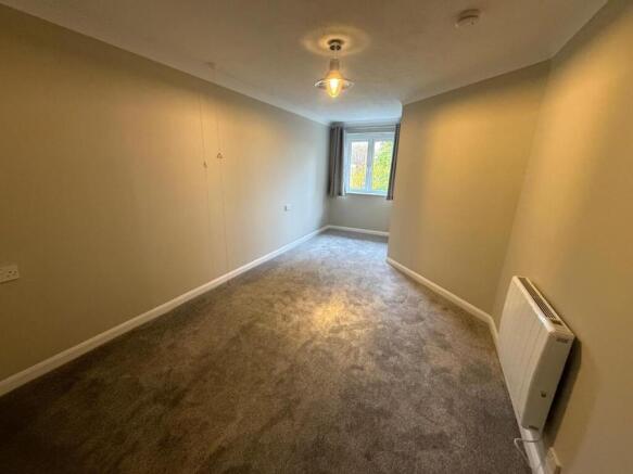 Bentley Court New Bedroom.jpg