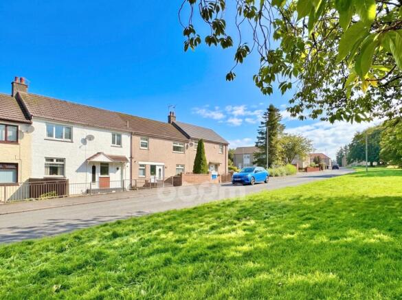 Larch Terrace, Beith external