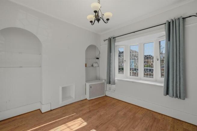 307 Llantarnam Road-5.jpg