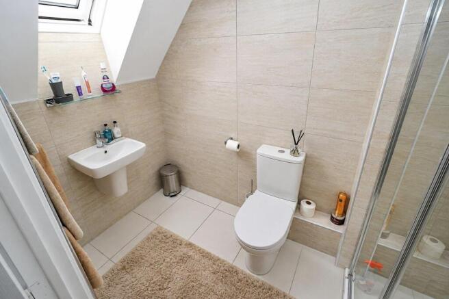 3 bed Semi-Detached for sale Image 12