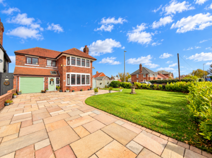 Newton Drive, Stanley Park, FY3