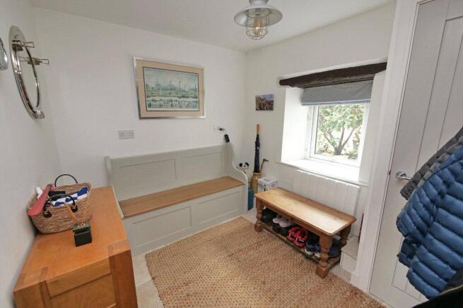 2 bed Cottage for sale Image 9