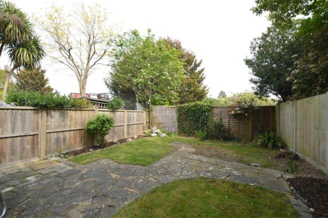 10 Shirley Drive gdn a.JPG