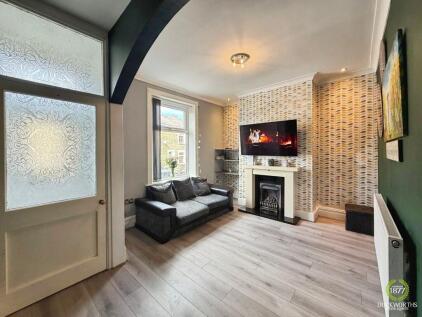 Moorhead Street, Colne, BB8