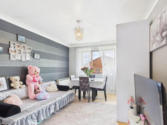 CAM03582G0-PR0116...