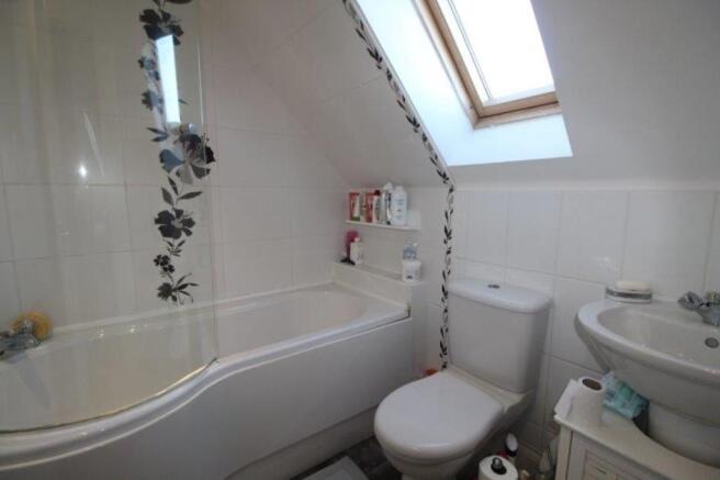 En-suite bathroom
