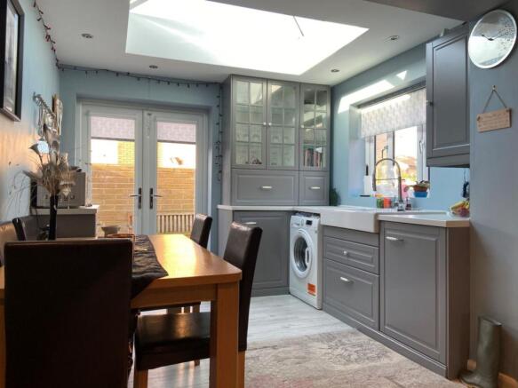 KITCHEN/DINER