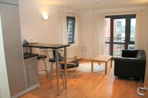 Flat 8, 60 Tarn House, Ellesmere Street, Manchester M15 4QQ