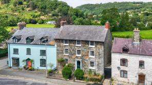 Vyrnwy House, Meifod SY22 6BY