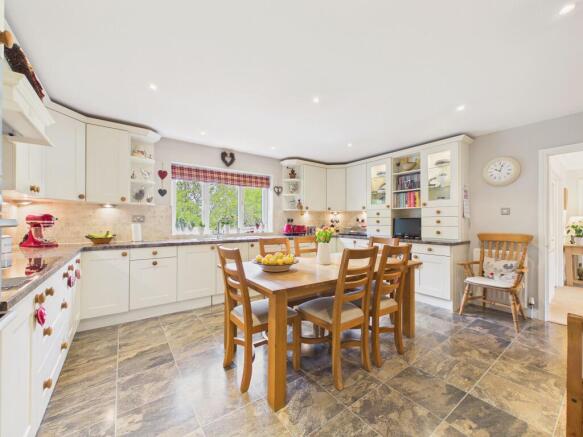 Dining Kitchen