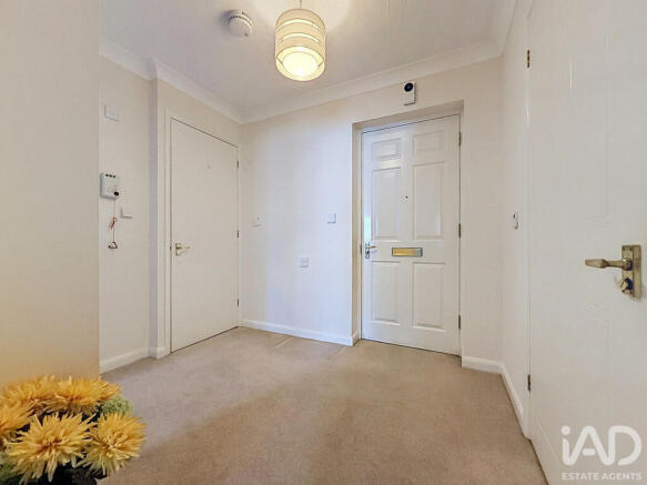 Photo 8