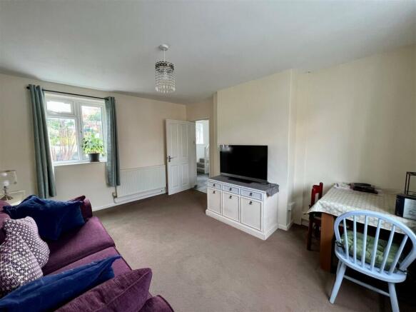 Living Room.jpg