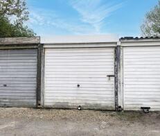 7, Craybury End, London SE9 3SL