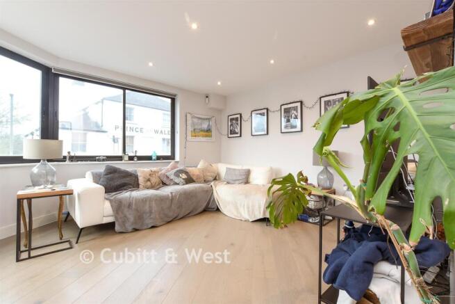 Kitchen/Living Room