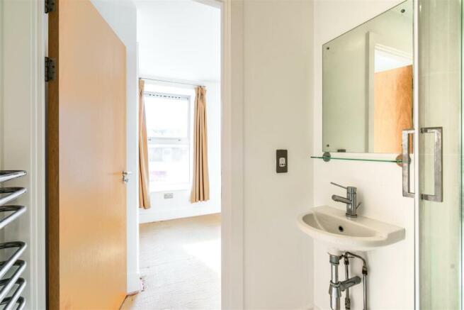 Apt U Redcliffe En suite -1-5.jpg