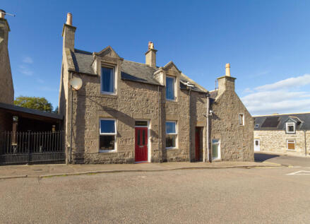Argyle Street, Lossiemouth, IV31