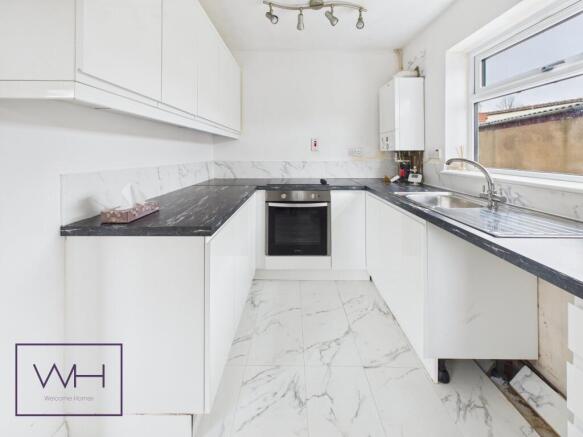 CAM03785G0-PR0333-ST