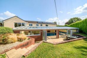 Meadow Lodge, Eastacombe EX31 3NT