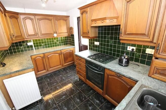 3 bed Bungalow for sale Image 4