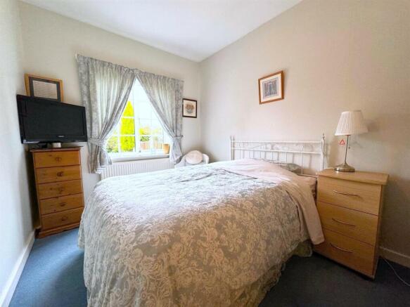 bedroom.jpg