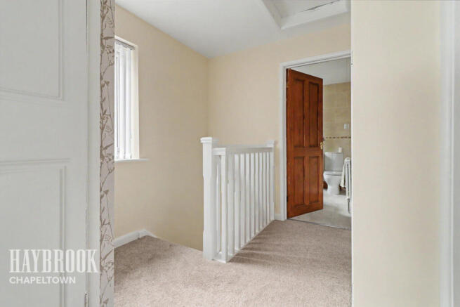 3 bed Detached for sale Image 11