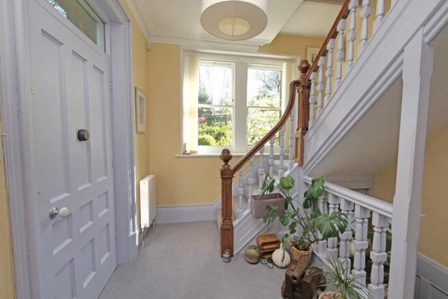 4 bed Semi-Detached for sale Image 7