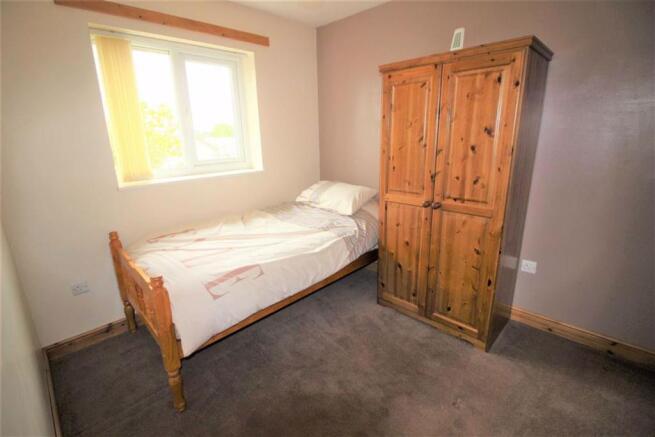 Bedroom 2:
