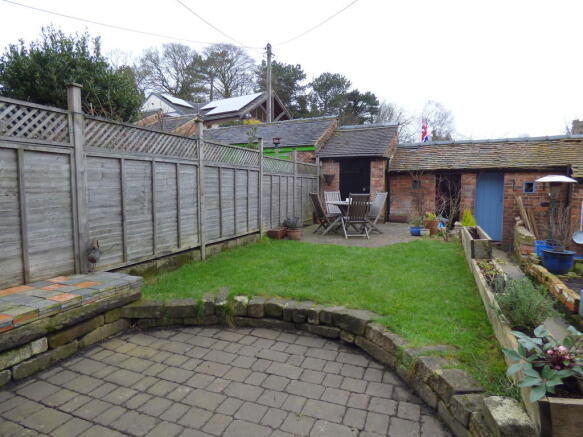 Photo 8
