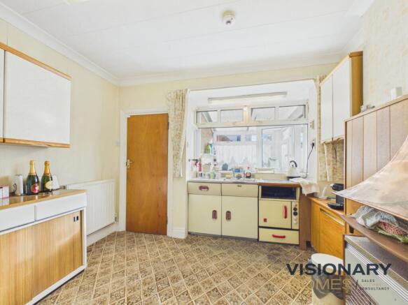 CAM03522G0-PR0243-STILL007