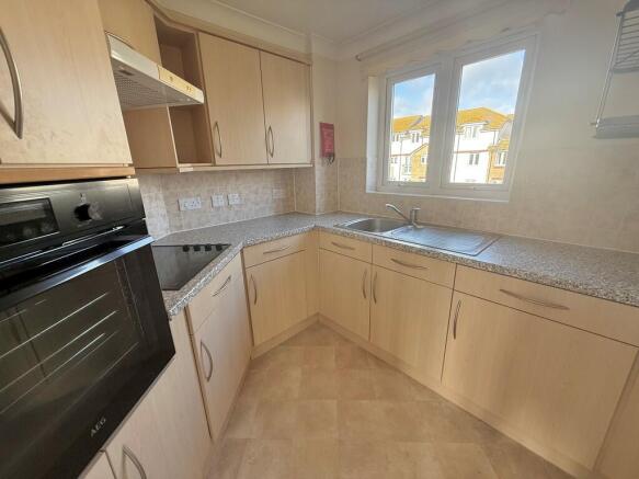 39 Milliers Court...