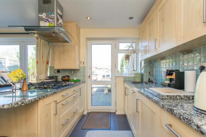 12 Nevill Road25.jpg