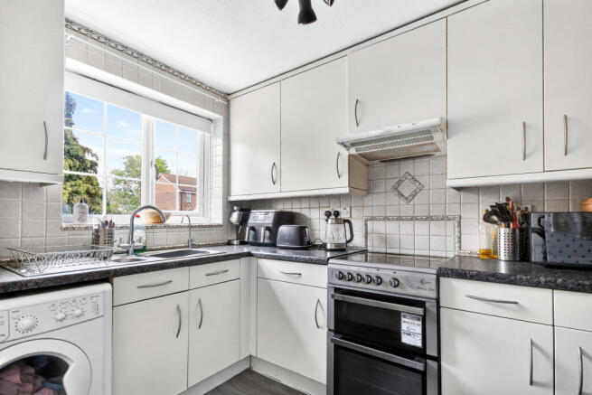 36stathamcourtlarge4