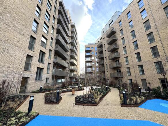 Courtyard pic 11.jpeg